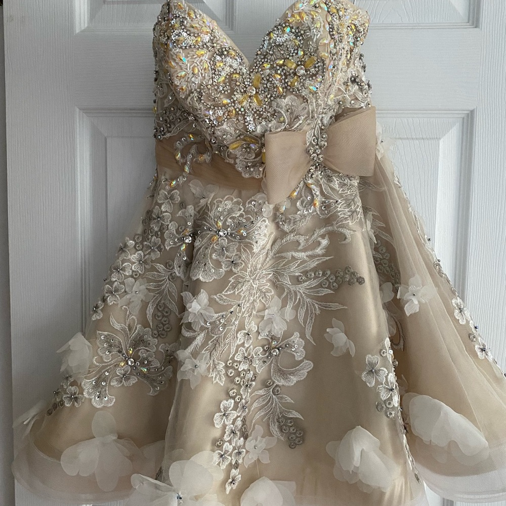 Jovani dress size 2 worn once. In good condition.